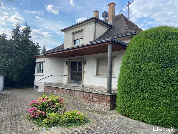 Maison individuelle 182m2 - 7 pièces - 7,5 ares terrain