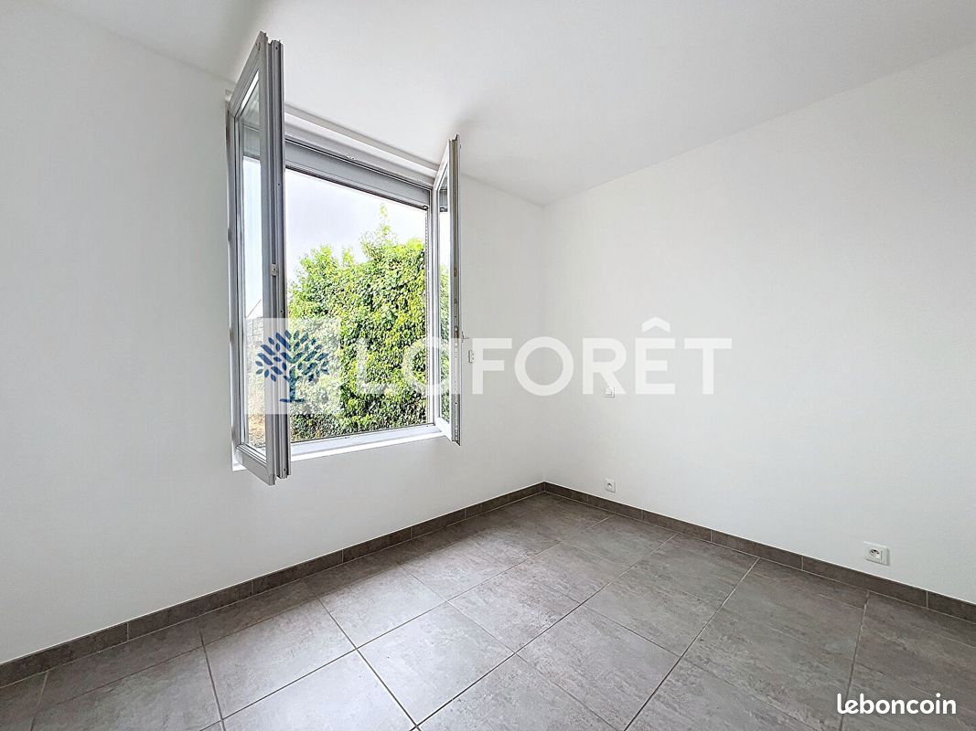 Maison 4 pièces 76 m² - Thouars 79100 (image principale 3)