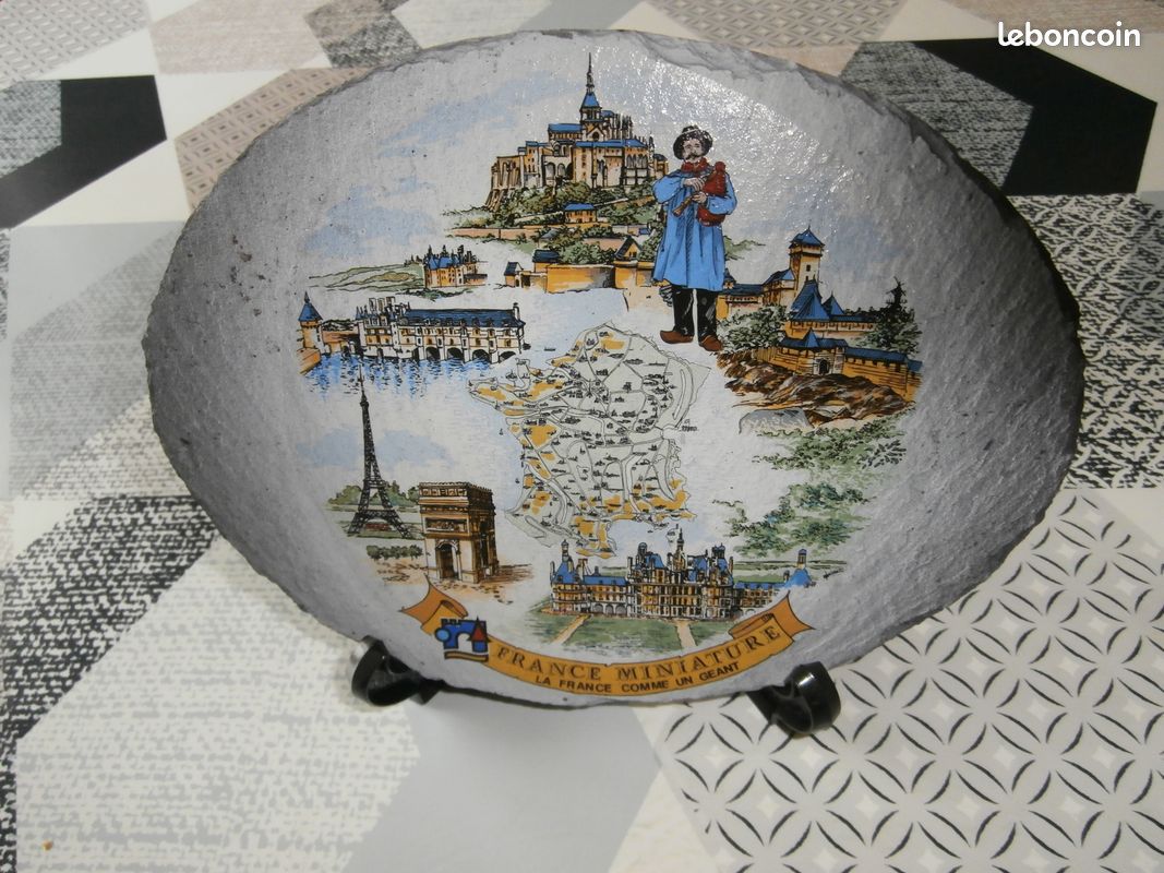 Ardoise décorative avec le support "France miniature" Très bon état (image 1)