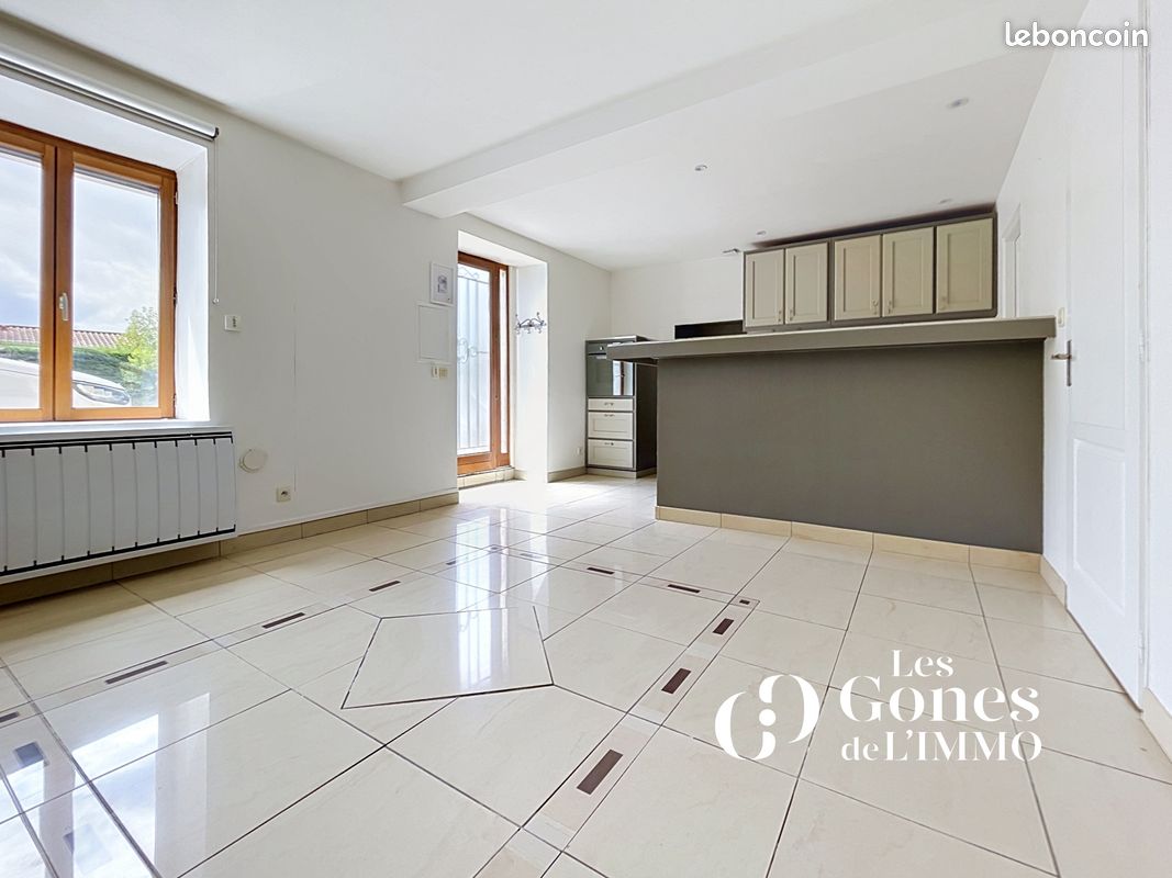 Appartement 2 pièces 44 m² · à Grézieu-la-Varenne · 44 m² · 165 000 €