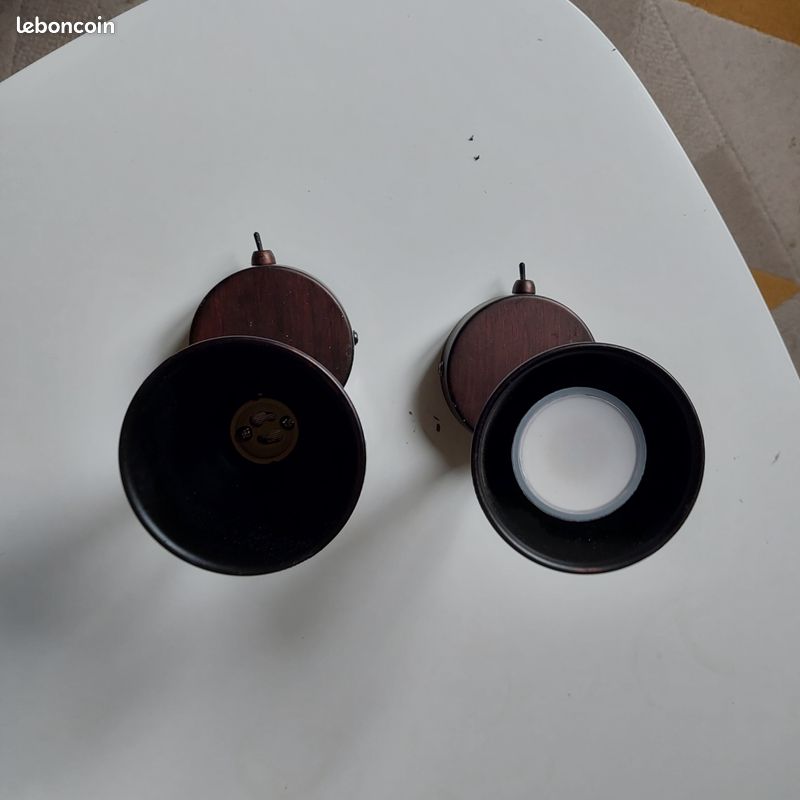 Lot d Appliques murales (image 1)