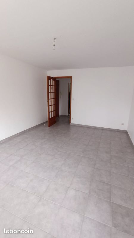 Appartement 3 pièces 64 m² · à Ménilles · 64 m² · 760 €/mois