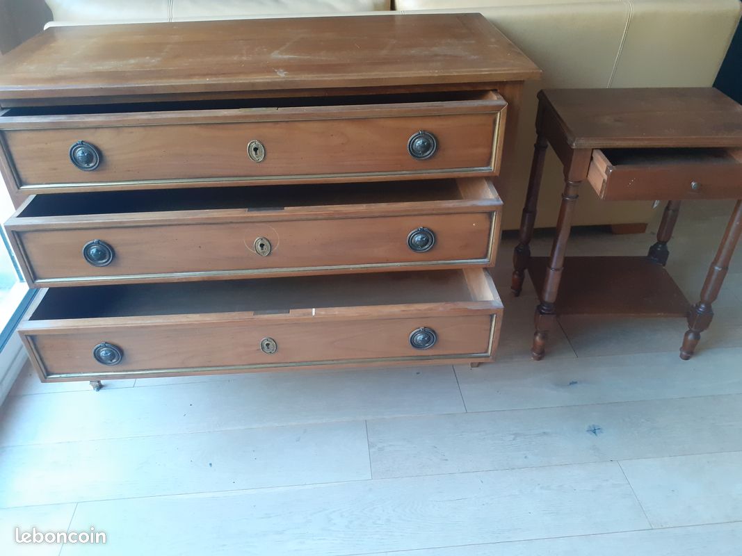 Table de nuit - bois massif (image 2)