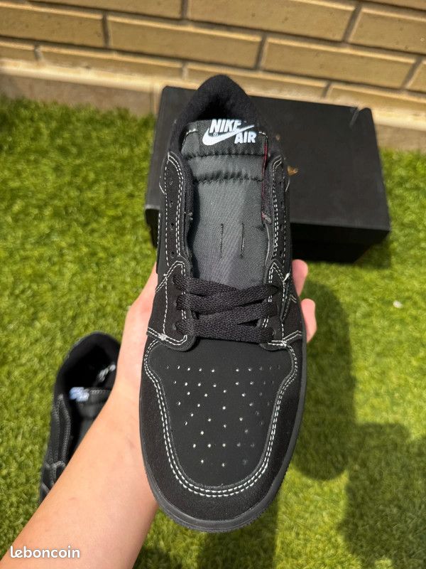 Jordan 1 Retro Low OG SP Travis Scott Noir Phantom 37 (image 4)