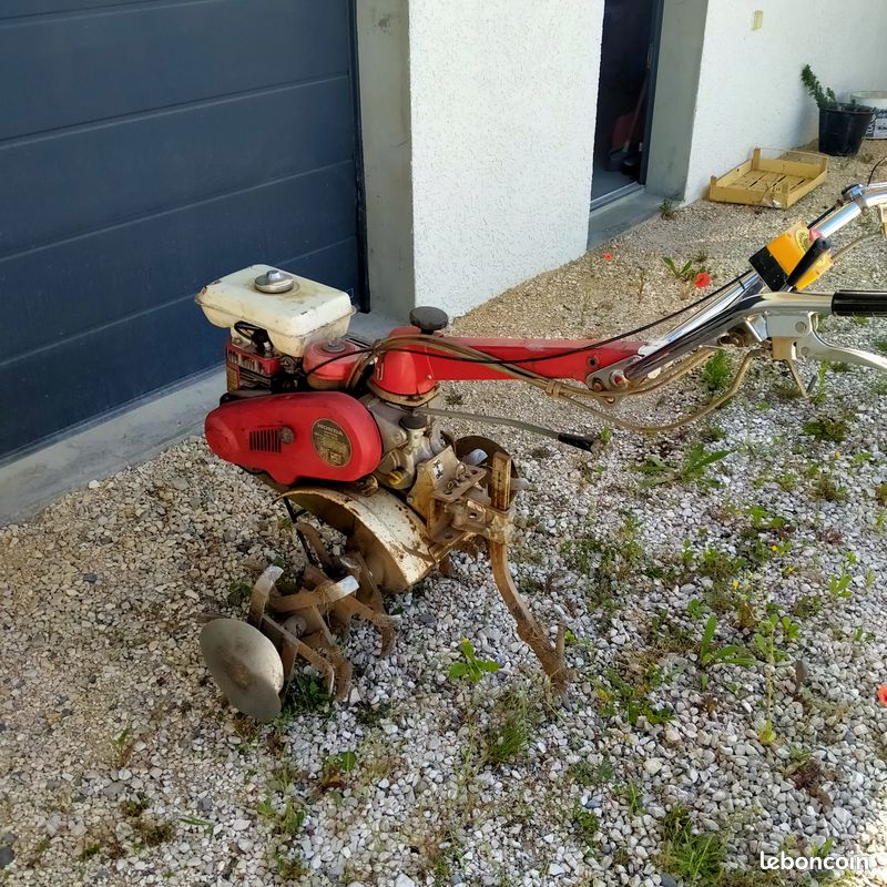 Vend motoculteur Honda (image 2)