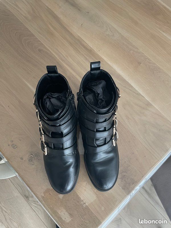 Bottines avec boucles River Island (image 7)