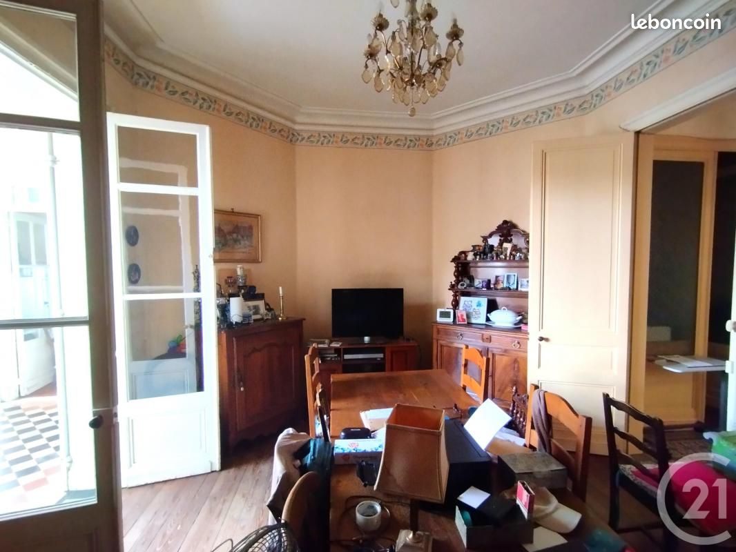 Maison de ville 11 pièces 235 m² - Bergerac 24100 (image principale 10)