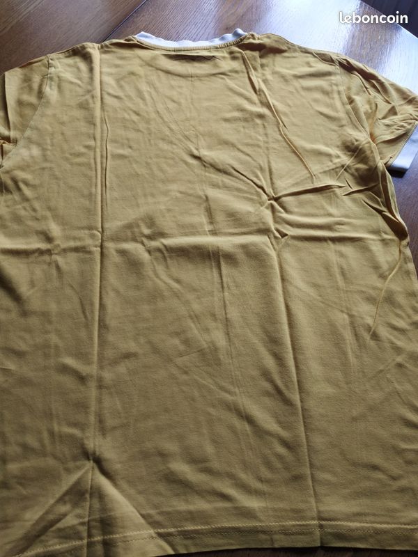 Tee shirts (image 3)