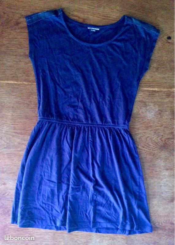 Robe (image 1)