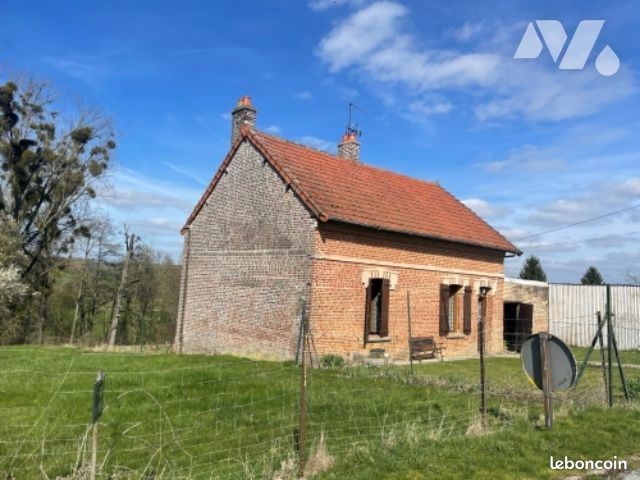 Maison 3 pièces 67 m² · à Prisces · 67 m² · 64 000 €