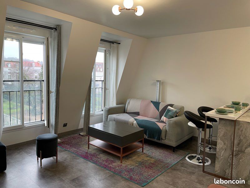 Appartement 1 pièce 27 m² · à Deuil-la-Barre · 27 m² · 830 €