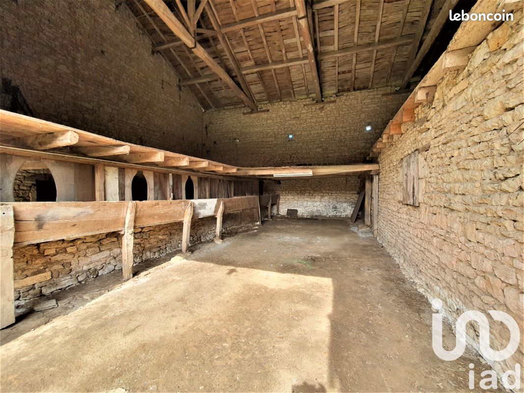 Maison 3 pièces 124 m² - Beaulieu-sur-Sonnette 16450 (image principale 9)