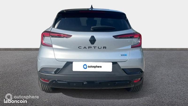 Renault Captur 1.6 E-Tech hybride 145ch Rive Gauche (image 3)