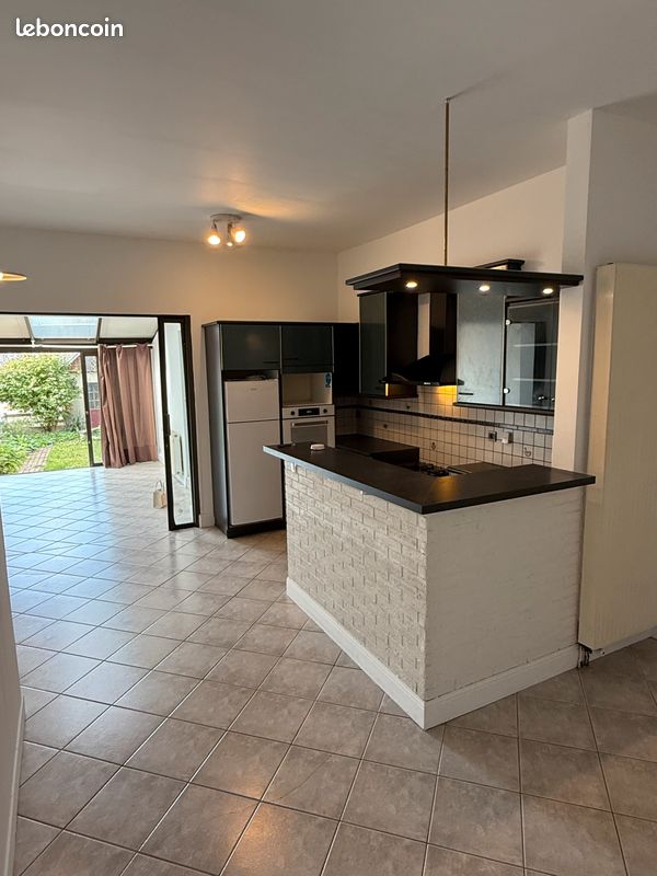 Appartement 2 pièces 60 m² · à Le Neubourg · 60 m² · 600 €/mois