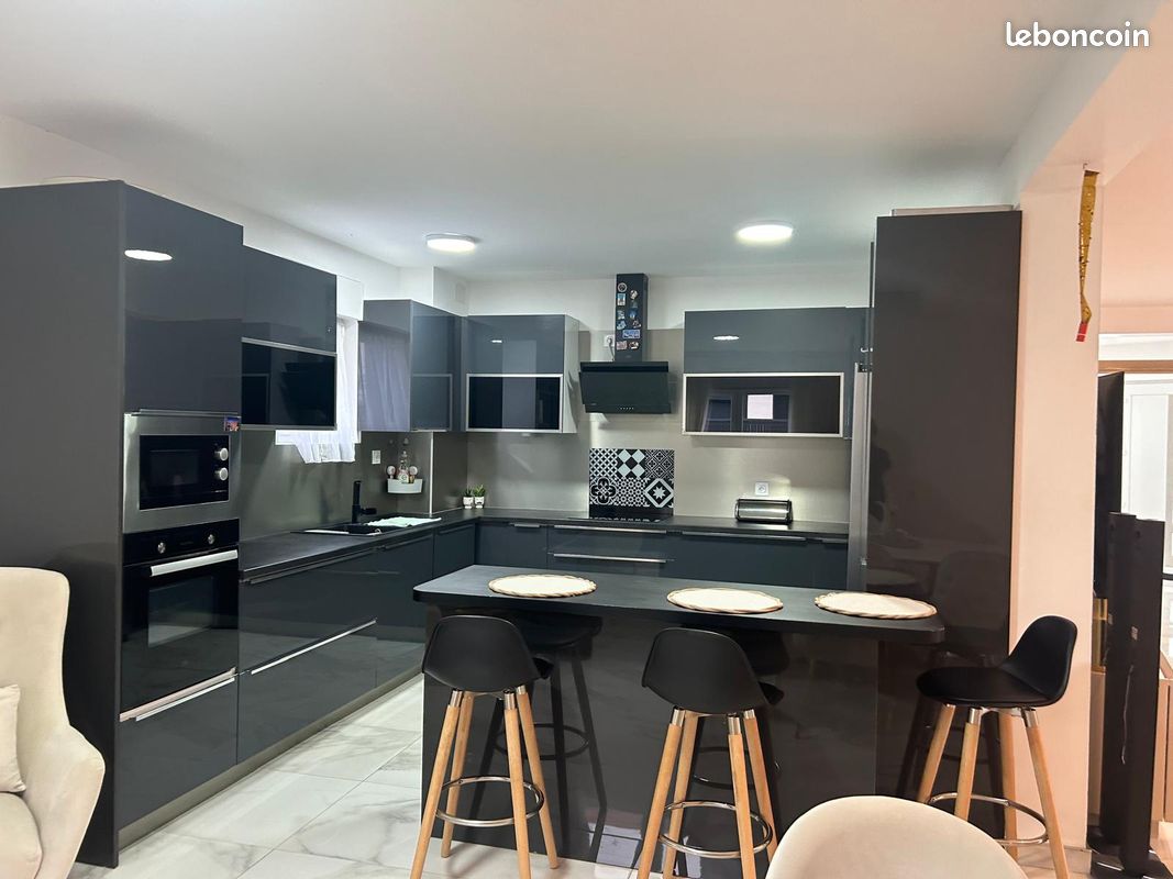 Maison 6 pièces 170 m² · à Soultzmatt · 170 m² · 582 400 €