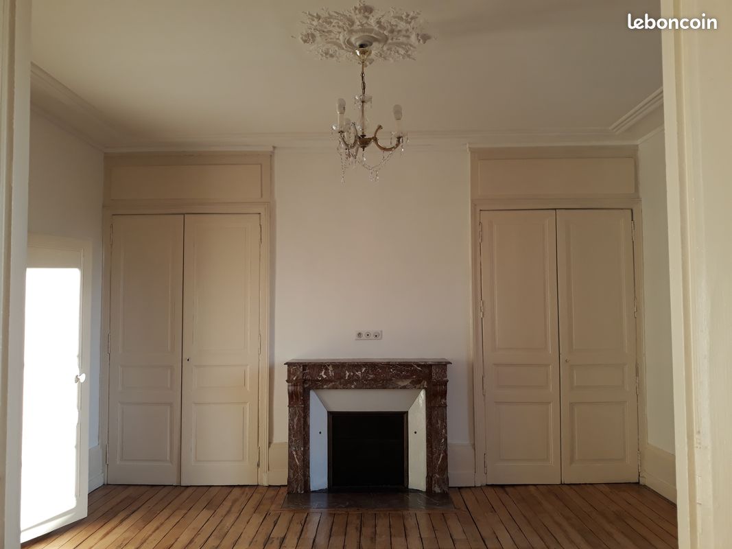Appartement 5 pièces 124 m² · à Limoges · 124 m² · 850 €