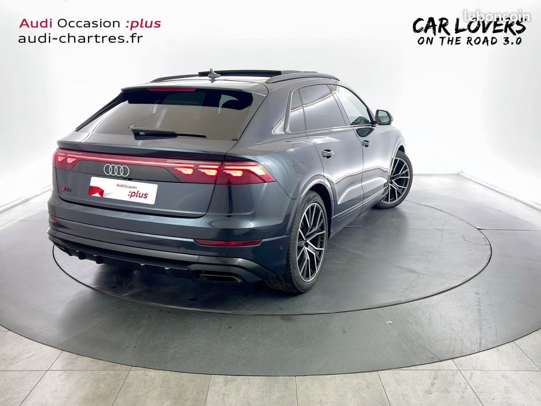 AUDI Q8 60 TFSI e 490 Tiptronic 8 quattro Competition (image 5)