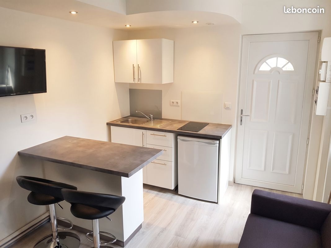 Appartement 2 pièces 17 m² · à Saint-Étienne · 17 m² · 356 €