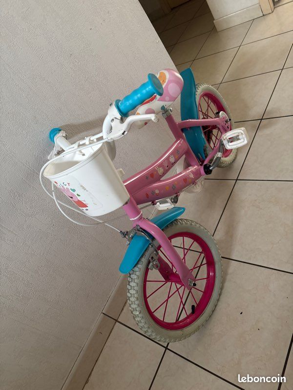 Petit vélo Peppa PiG 2/5 ans - Vélos