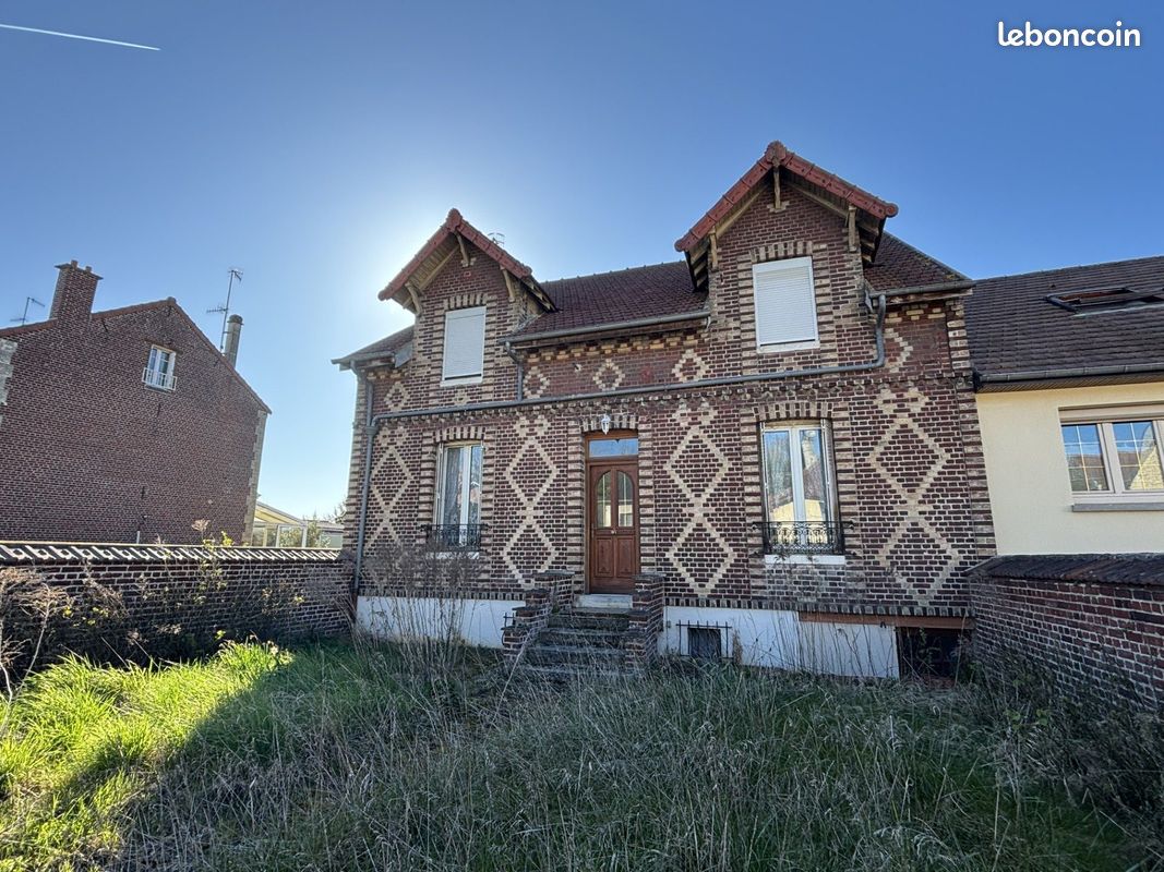 Maison 7 pièces 171 m² · à Margny-lès-Compiègne · 171 m² · 299 000 €