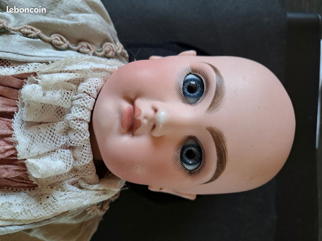 poupée ancienne tête Jumeau Taille 8
