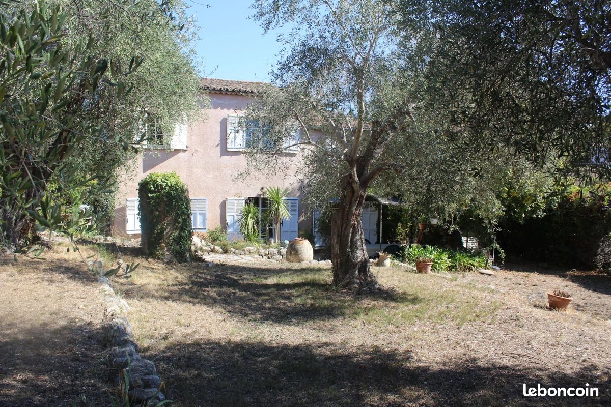 Maison 5 pièces 140 m² · à Grasse · 140 m² · 650 000 €