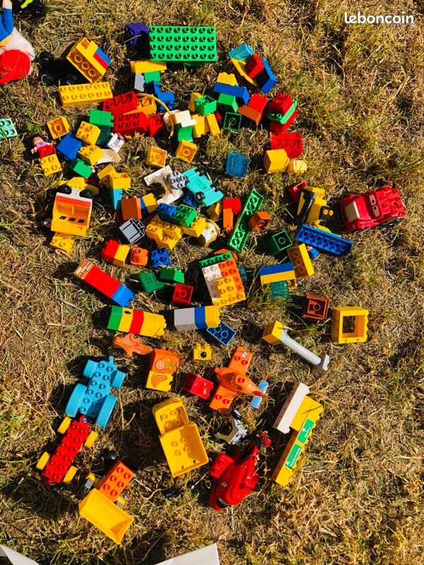 Lego (image 2)
