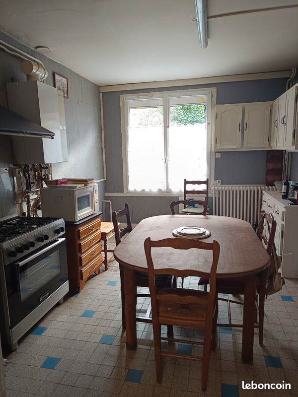 Maison 7 pièces 122 m² · à Déville-lès-Rouen · 122 m² · 220 000 €
