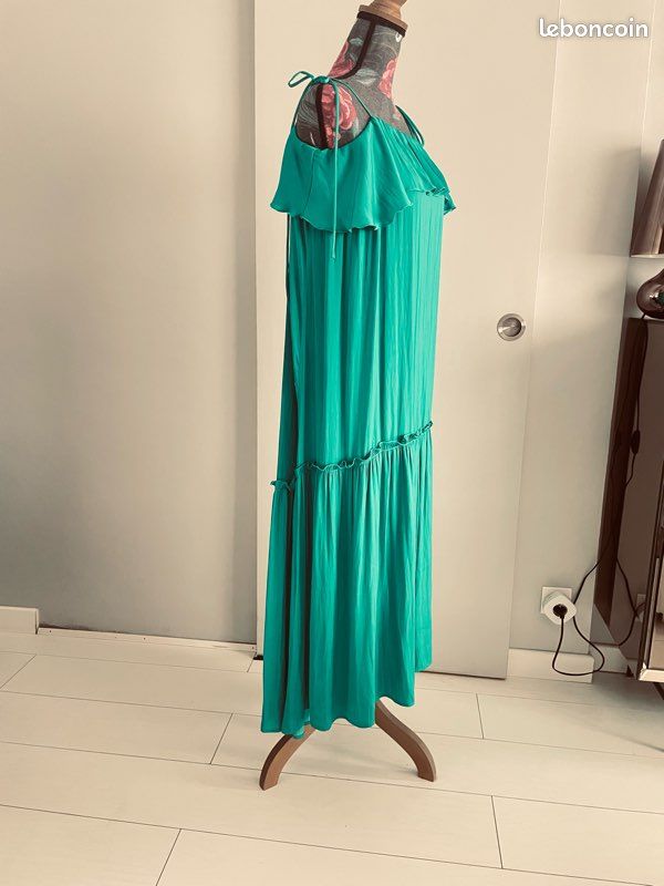 Robe Longue Robe Vert Lagon Robe Longue Vert émeraude Zara S Vêtements