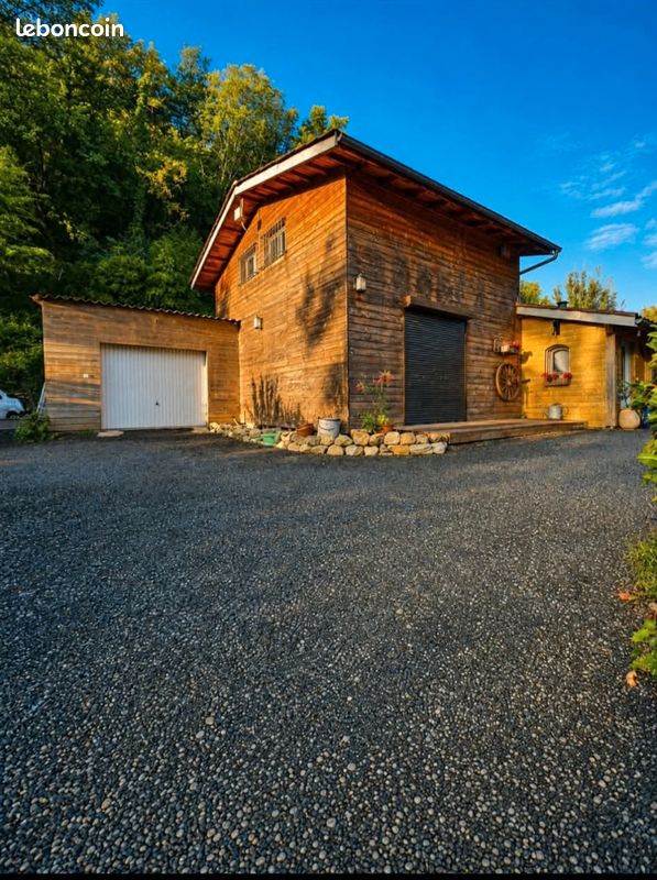 Maison 5 pièces 120 m² · à Aiglun · 120 m² · 460 000 €