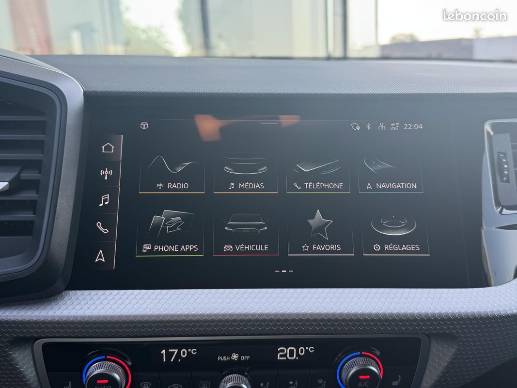 AUDI A1 Sportback 30 TFSI 116 ch S tronic 7 S Line (image 13)