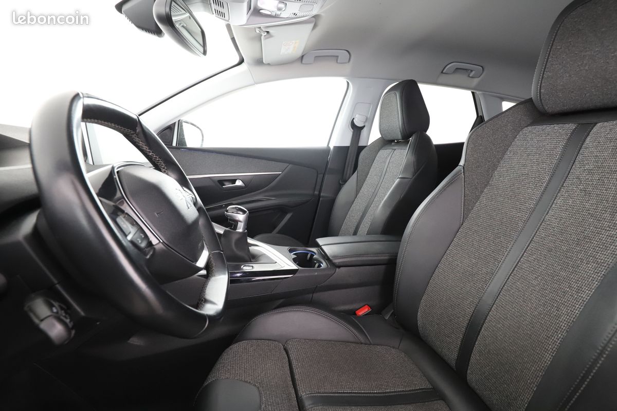 Peugeot 3008 1.5 Blue-HDi Allure 130 ch (image 5)