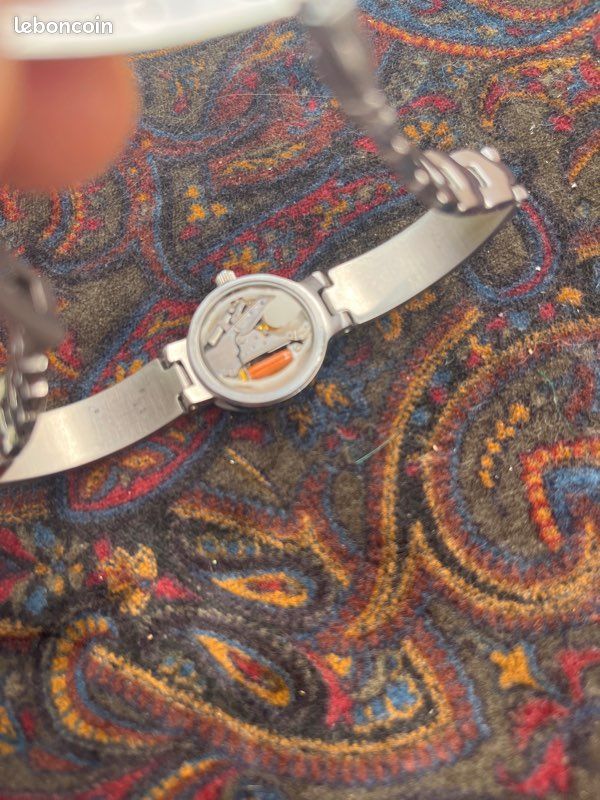 Montre Mirelly femme vintage – bracelet métal argenté, cadran nacré (image 3)