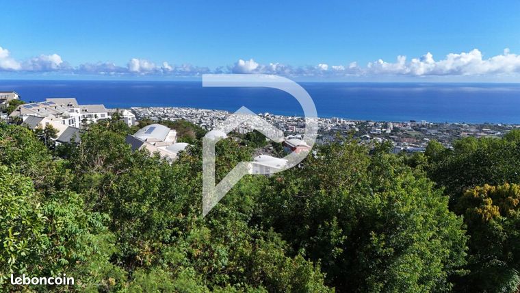 Terrain 2 944 m² Saint Denis