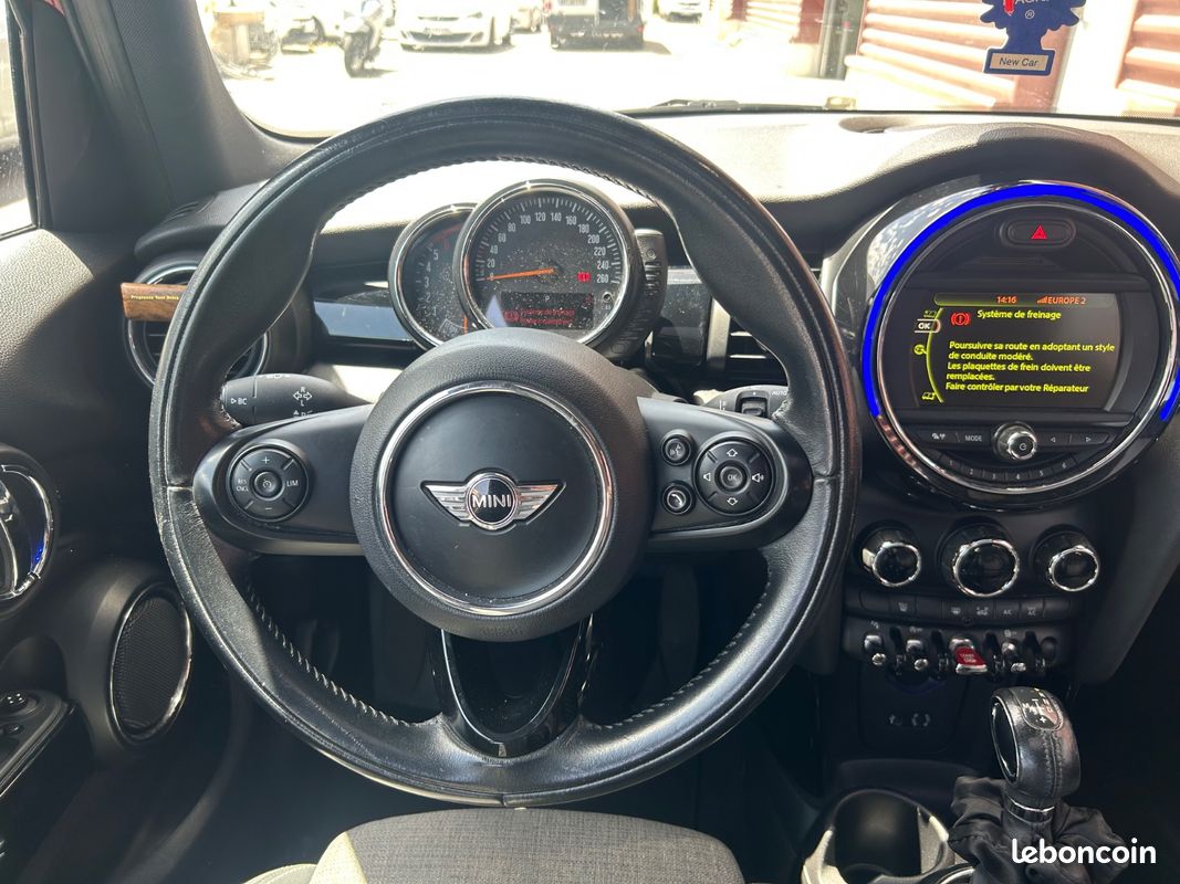 MINI HATCH 5 PORTES Cooper D 116 ch Pack Chili/Boite Auto/Toit Ouvrant/Entretien Complet/Garantie 12 mois (image 8)