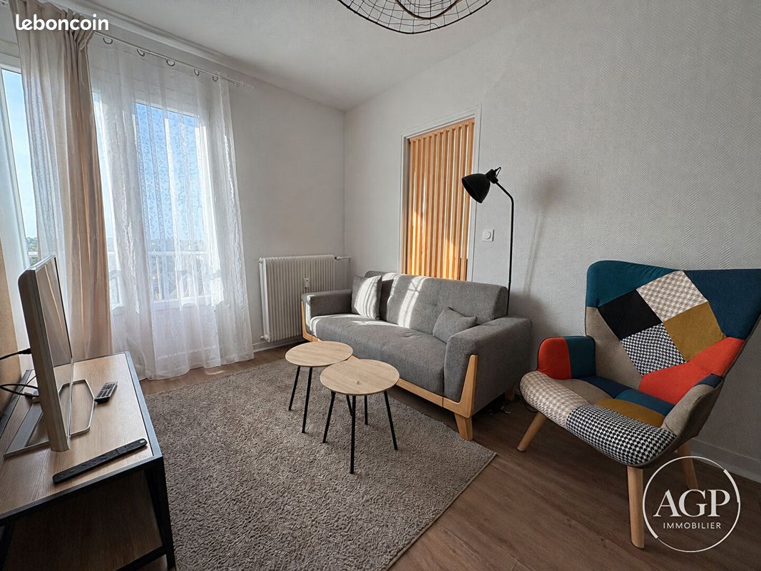 Appartement 1 pièce 79 m² · à Orléans · 79 m² · 395 €/mois