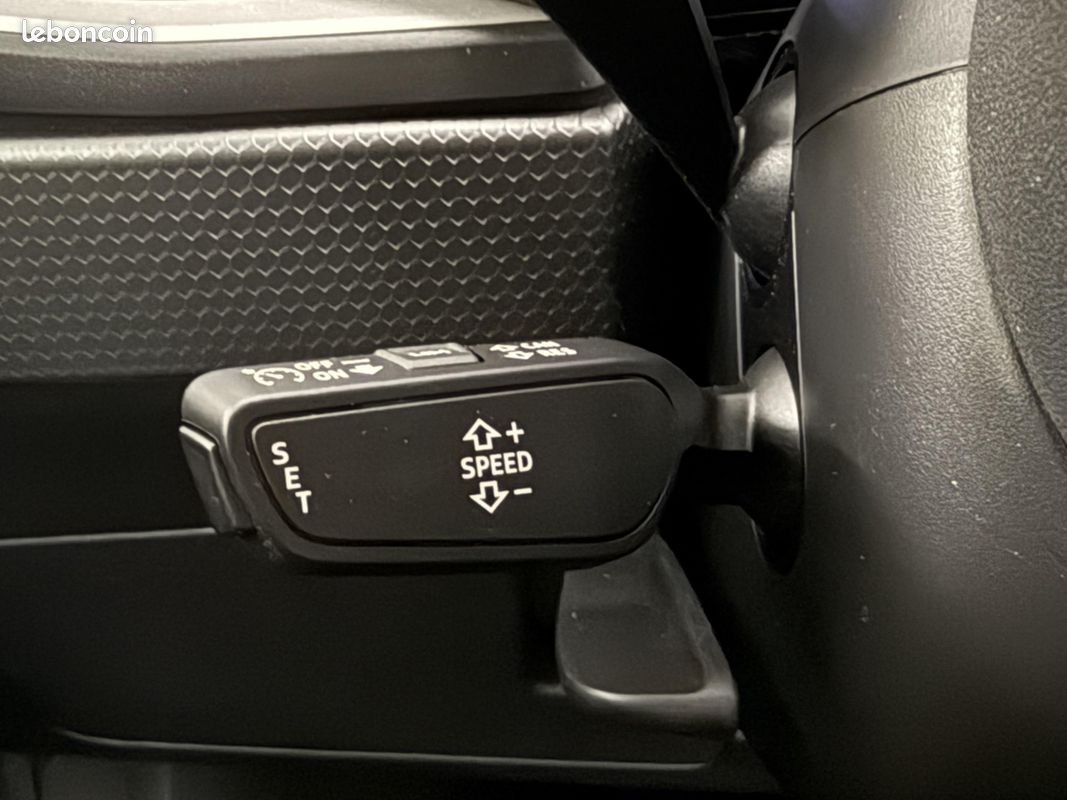 AUDI A1 Sportback 25 TFSI 95 ch S tronic 7 Design (image 19)