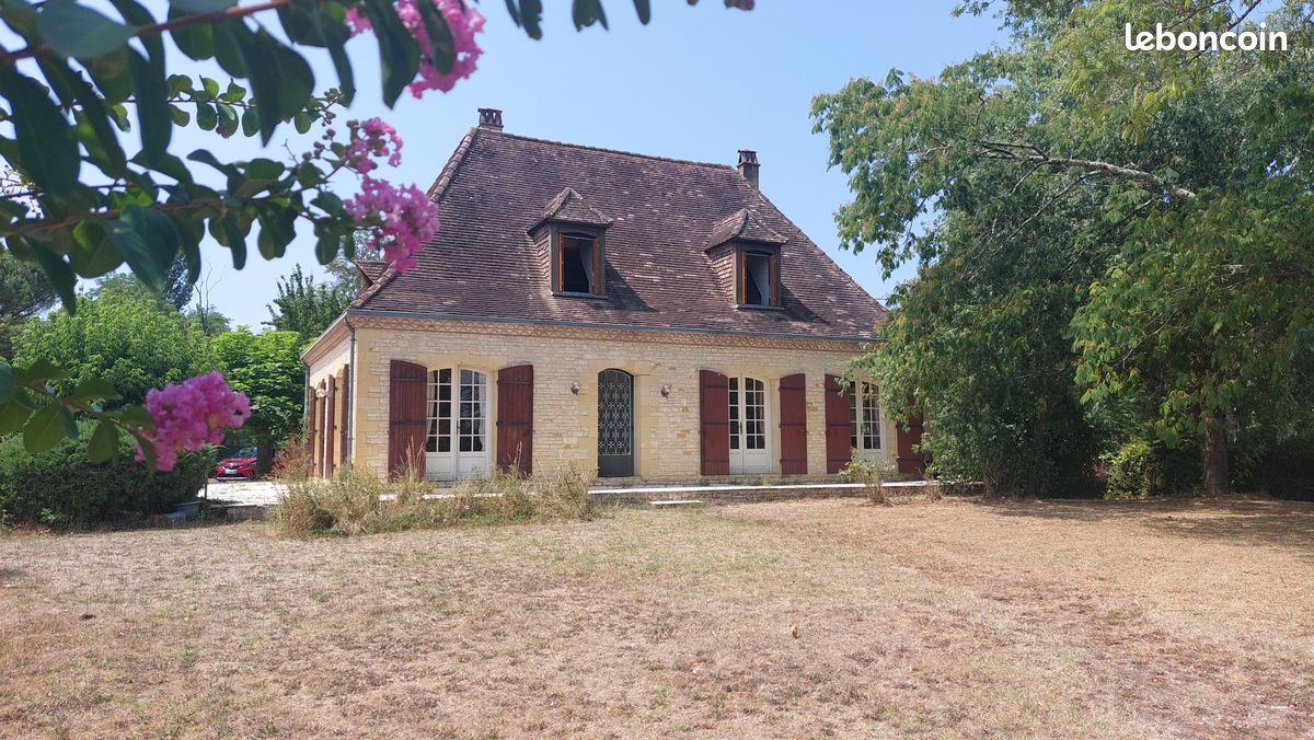 Maison 5 pièces 130 m² · à Saint-Germain-Et-Mons · 130 m² · 295 000 €