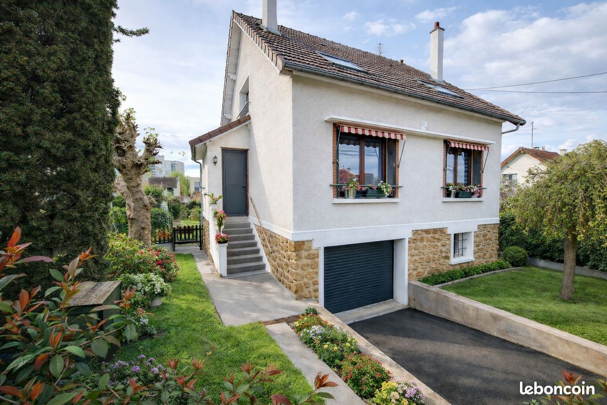 Maison 6 pièces 119 m² · à Ris-Orangis · 119 m² · 325 000 €