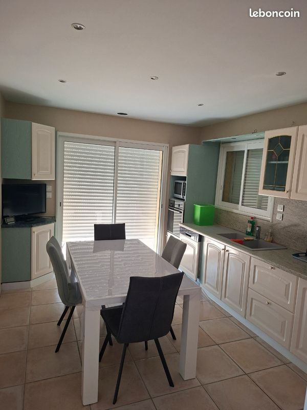 Maison 6 pièces 120 m² · à Montpeyroux · 120 m² · 1 400 €/mois