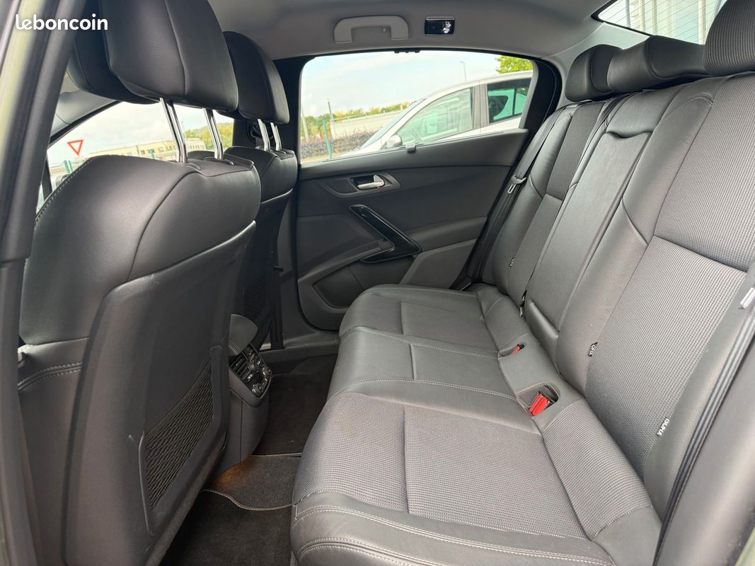 Peugeot 508 2.0 bluehdi 150 ch allure (image 9)