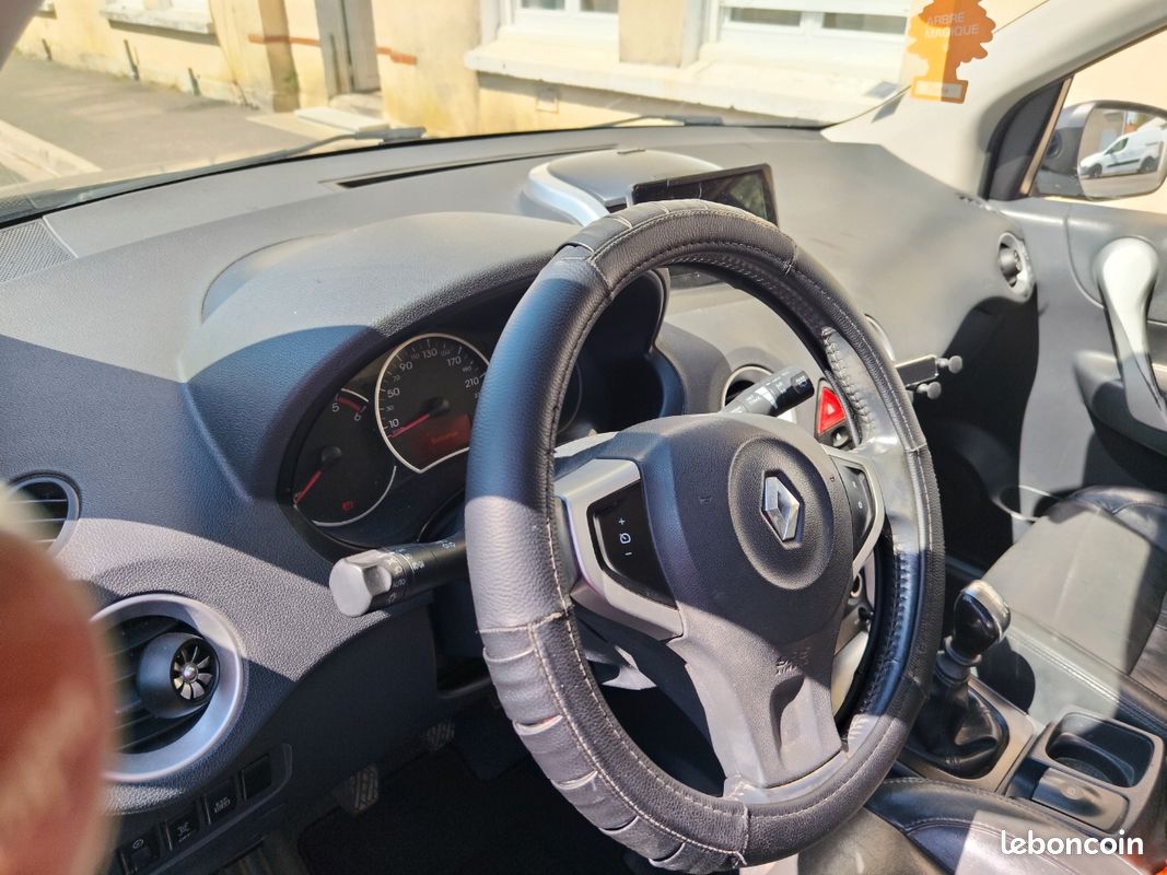 Koleos (image 3)