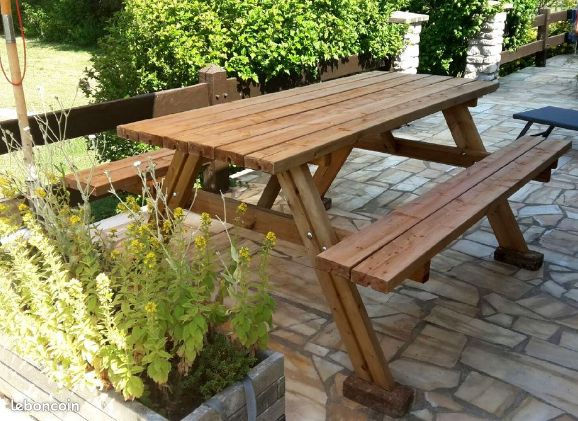 Table de pique-nique (image 1)