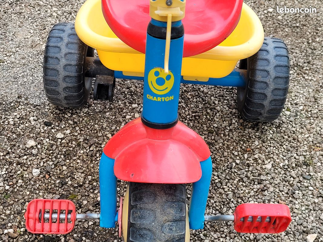Tricycle enfant à pédales (image 2)