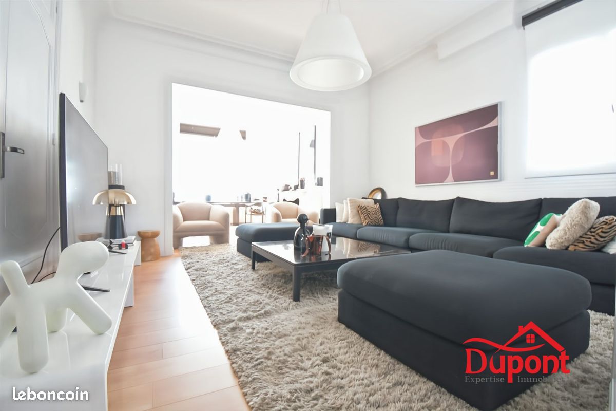 Maison 7 pièces 240 m² · à Valenciennes · 240 m² · 410 000 €