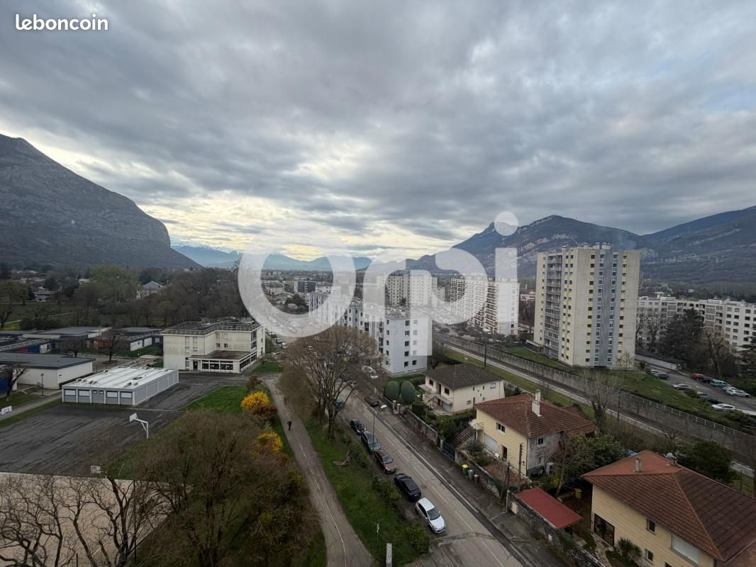 Appartement 5 pièces 106 m² · à Saint-Égrève · 106 m² · 315 000 €