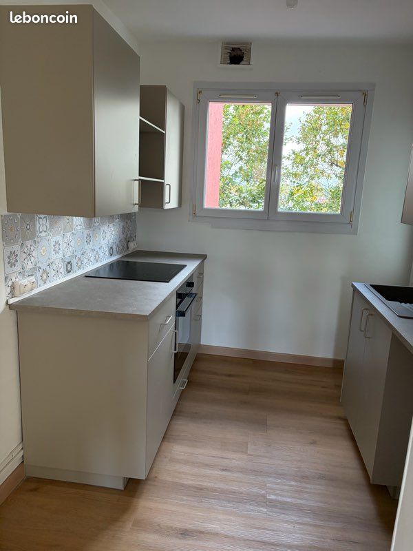 Appartement 3 pièces 58 m² · à Villeneuve-d'Ascq · 58 m² · 895 €/mois