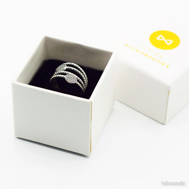 Bague 4 anneaux torsadés rhodié avec Rond en Zirconium Strass Argent 925 (image 1)