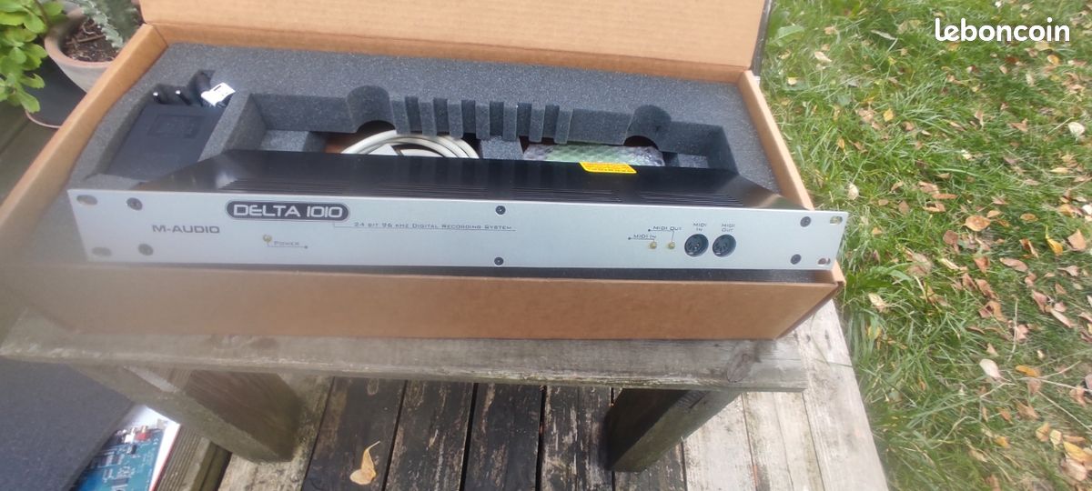 Rack M-audio 1010 (image 1)