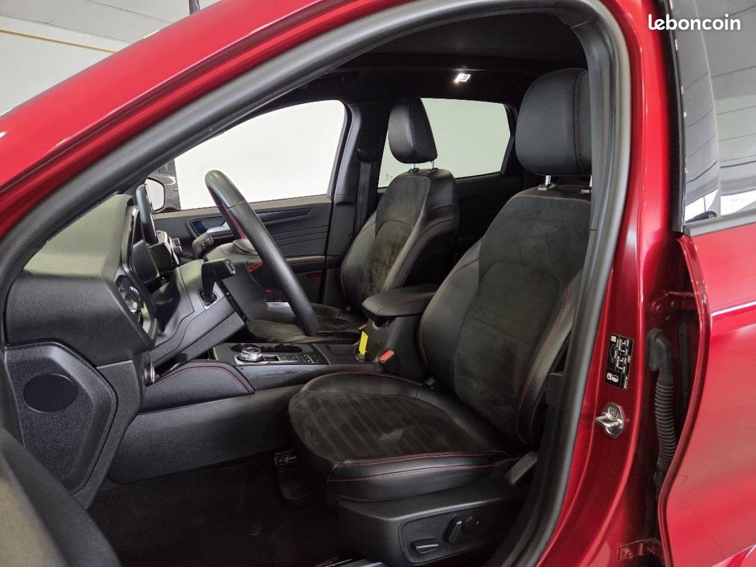 Ford Kuga 2.5 Duratec 225ch PHEV ST-Line X BVA (image 8)